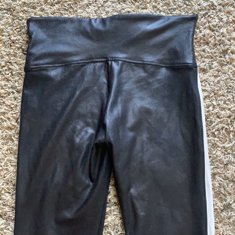 SPANX Faux Leather Side Stripe Leggings - Picture 11 of 15